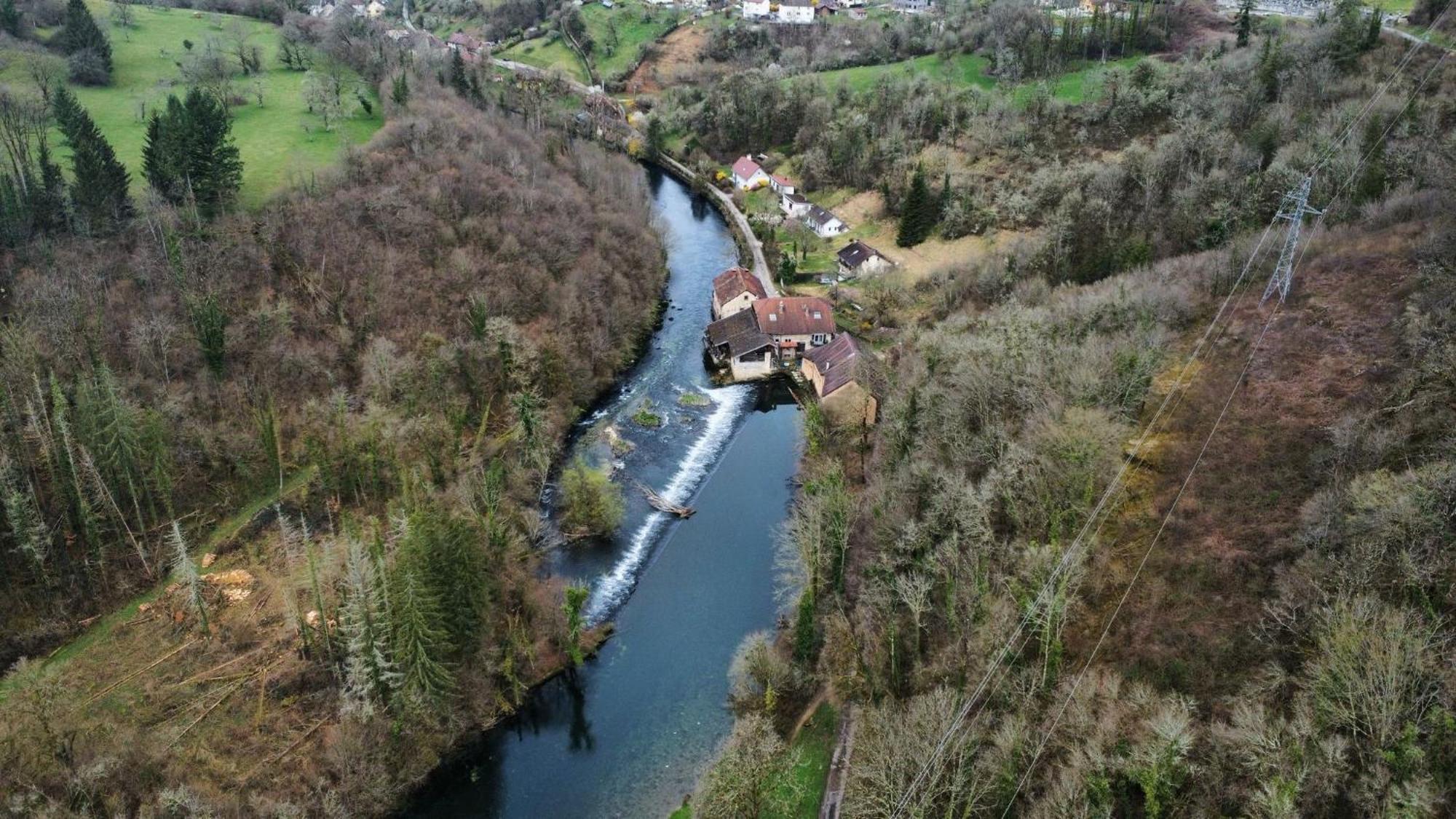 Gite Du Moulin Montgesoye Luaran gambar